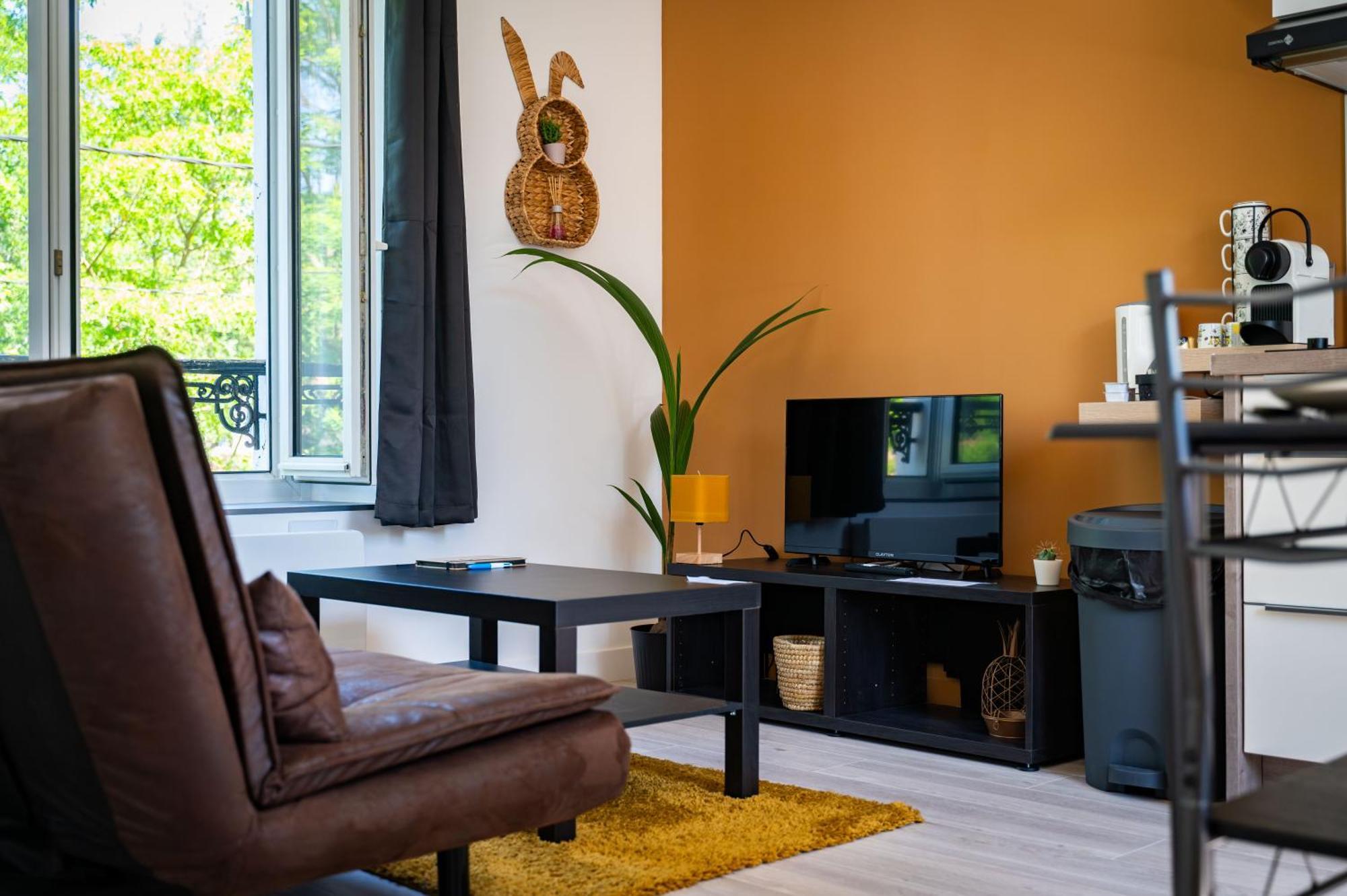 Jungle - Magnifique Appartement Avec Parking Prive - Paris-Disney & Cdg A 25 Minutes Pomponne Kültér fotó