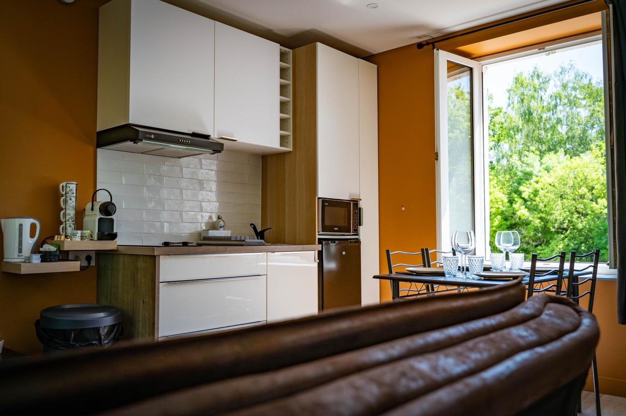Jungle - Magnifique Appartement Avec Parking Prive - Paris-Disney & Cdg A 25 Minutes Pomponne Kültér fotó