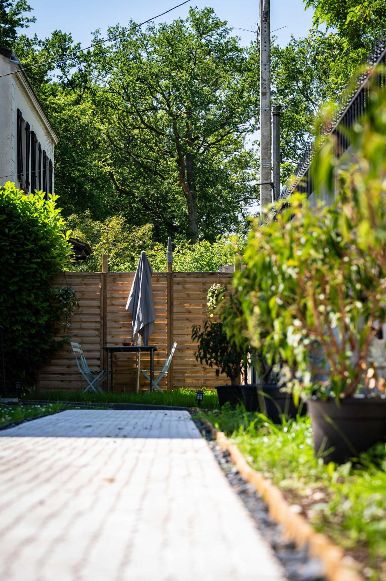 Jungle - Magnifique Appartement Avec Parking Prive - Paris-Disney & Cdg A 25 Minutes Pomponne Kültér fotó