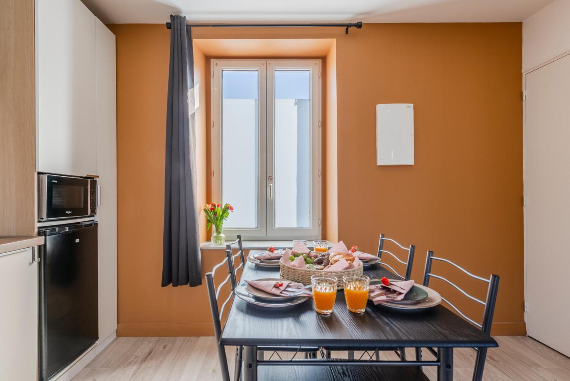 Jungle - Magnifique Appartement Avec Parking Prive - Paris-Disney & Cdg A 25 Minutes Pomponne Kültér fotó