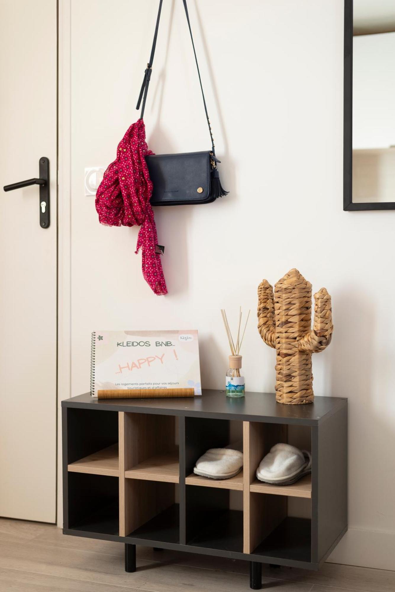 Jungle - Magnifique Appartement Avec Parking Prive - Paris-Disney & Cdg A 25 Minutes Pomponne Kültér fotó